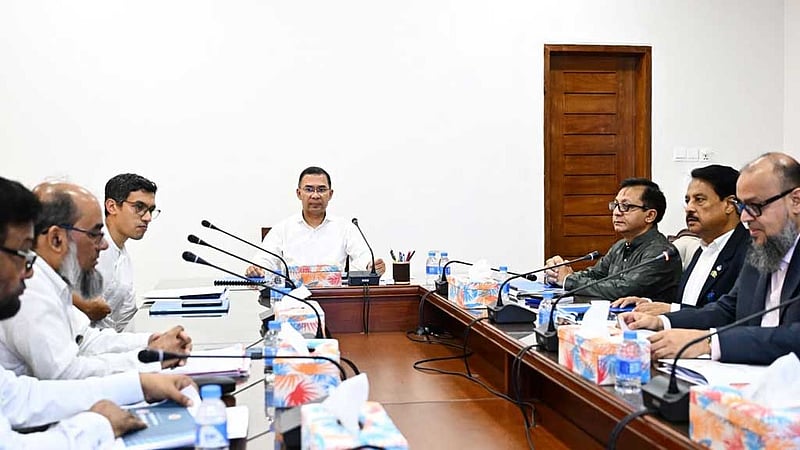 সরকারি কারখানায় বিনিয়োগ পেতে শিগগিরই ‘রোডশো’
