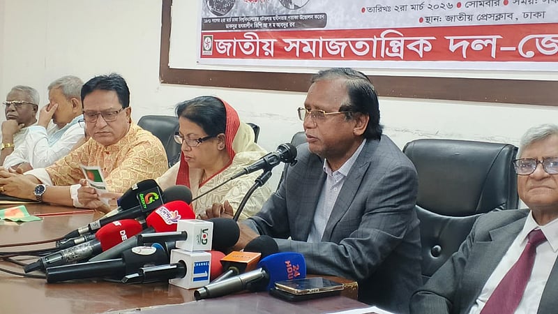 ‘কঠোর সমালোচনা’ না করে সরকারকে সময় দেওয়া উচিত: ডিএসসিসি প্রশাসক