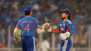 আভিশেক-কিষানকে অফ স্পিনারদের কোথায় বল করা উচিত, বললেন অশ্বিন