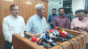 শেরপুর ও বগুড়ায় নির্বাচনে আইনশৃঙ্খলা বাহিনী আগের মতোই: ইসি সচিব