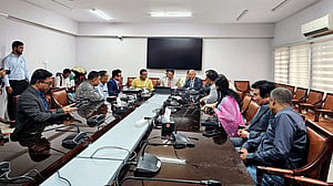 শিক্ষামন্ত্রীর সঙ্গে অতীশ দীপঙ্কর ও ইউসিএসআই ইউনিভার্সিটি প্রতিনিধিদের মতবিনিময়