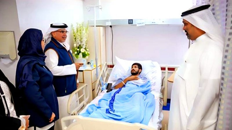 হামলায় আহতদের দেখতে হাসপাতালে বাহরাইনের যুবরাজ