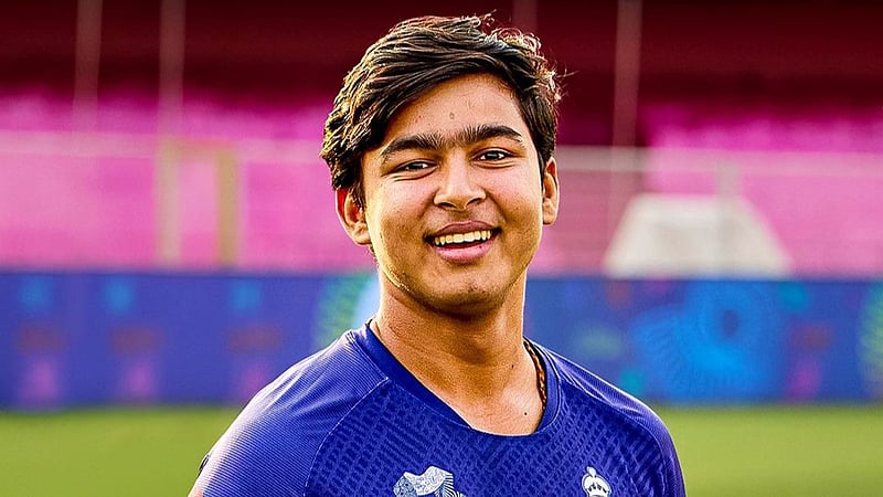 এবারের আইপিএলে সুরিয়াভানশির অপেক্ষায় ‘শিক্ষা’