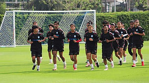থাইল্যান্ড ম্যাচের আগে ভুলগুলো শুধরে নিতে মনোযোগী আফঈদা-প্রীতিরা