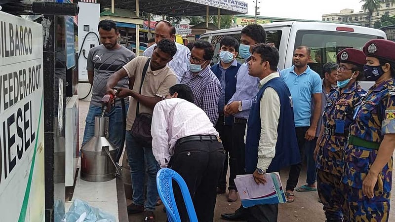 ফিলিং স্টেশনে তদারকি করবেন ‘ট্যাগ অফিসার’