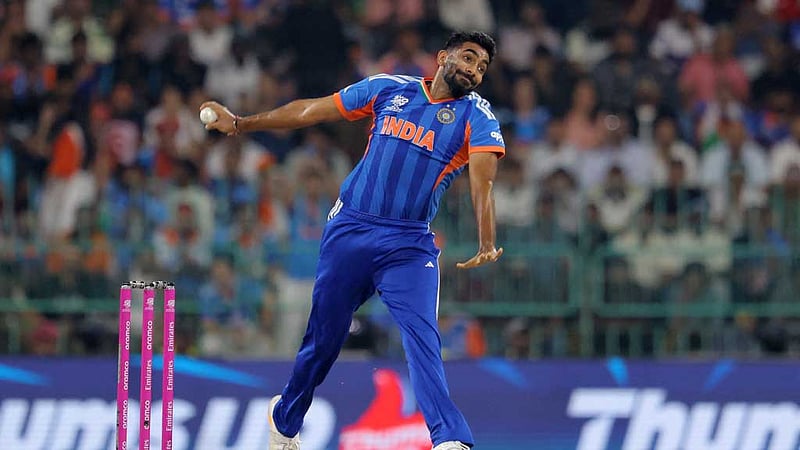 ‘বুমরাহর চেয়ে ভালো কেউ নেই’