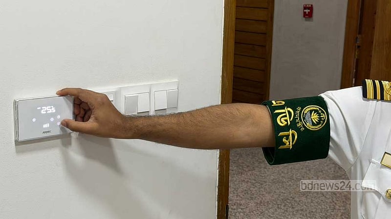 বিদ্যুৎ ব্যবহারের সাশ্রয়ী হওয়ার আহ্বান প্রধানমন্ত্রীর