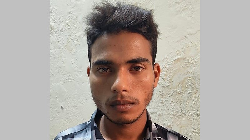 পদুয়ার বাজারে এক হাজার টাকায় দুজন বদলি গেইটম্যান রাখা হয়: পুলিশ