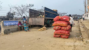 উচ্ছেদেও মহাসড়ক থেকে সরে না নিমসার বাজার