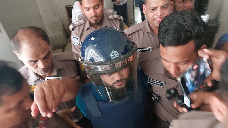 জুলাইয়ের হত্যা মামলায় কারাগারে কনটেন্ট নির্মাতা ফাহিম