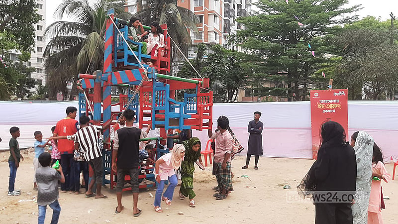 নাগরদোলাসহ নানা আয়োজনে বিদ্যানন্দের ঈদ উৎসব