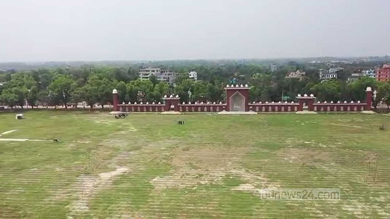 দিনাজপুরের গোর এ শহীদ বড় ময়দানে ঈদের জামাত সকাল ৯টায়