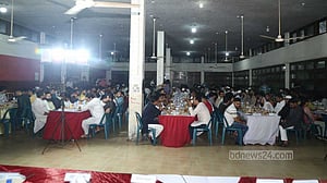 ঢাবি সাংবাদিক সমিতির ইফতারে এক ছাদের নিচে সব ছাত্র সংগঠন