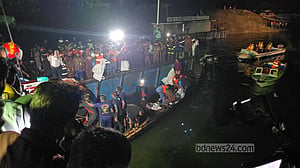 দৌলতদিয়ায় বাস তোলার সঙ্গে সঙ্গে লাশও বাড়ছে, নিহত বেড়ে ১৫