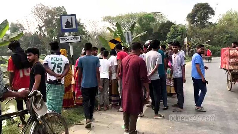 গোপালগঞ্জে নছিমন খাদে পড়ে চালক নিহত