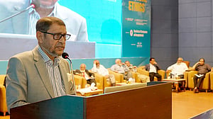 রাজশাহী মেডিকেলের পরিচালককে ‘ফাঁসি কাষ্ঠে চড়ানো উচিত’: স্বাস্থ্যমন্ত্রী