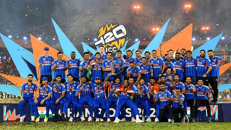 ‘ওয়ানডে ও টি-টোয়েন্টিতে বড় ব্যবধানে বিশ্বসেরা ভারত’