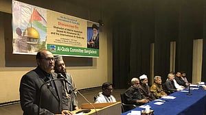 বাংলাদেশি তেলের জাহাজকে হরমুজ প্রণালি পার হতে দেবে ইরান: রাষ্ট্রদূত