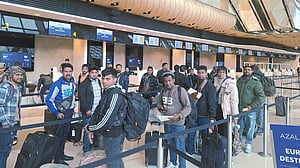 ইরান থেকে বাকু হয়ে ফিরছেন ২৮০ বাংলাদেশি
