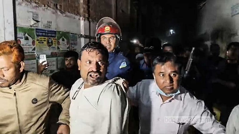জামালপুরে স্ত্রীকে হত্যার পর মরদেহে আগুন দেওয়ার অভিযোগ