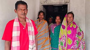 অস্থির উপসাগরীয় অঞ্চল: মৃত্যু আর ঋণের দুশ্চিন্তায় দক্ষিণ এশিয়ার লাখো পরিবার