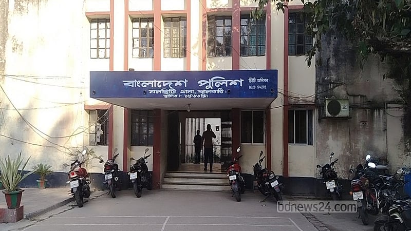 ঝালকাঠিতে ‘ঋণের চাপে’ চা দোকানির ‘আত্মহত্যা’