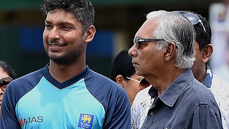 বাবা হারালেন সাঙ্গাকারা