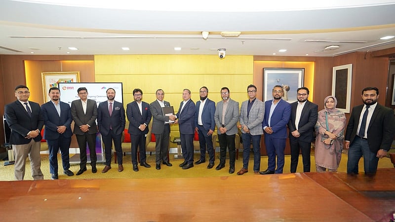 ক্যাশহীন লেনদেন বাড়াতে নগদ ও মিউচুয়াল ট্রাস্টের চুক্তি সই