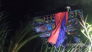ঈদে বন্ধুদের সঙ্গে বেড়িয়ে ভটভটি উল্টে নিহত কিশোর