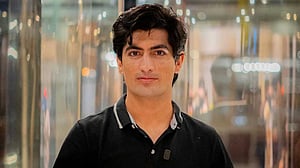 মুখ্যমন্ত্রীকে কটাক্ষ করে বিপদে নাসিম শাহ