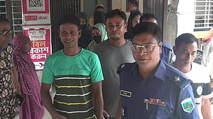 নাটোরে কৃষককে শ্বাসরোধে হত্যা, নারীসহ ৪ জনের যাবজ্জীবন