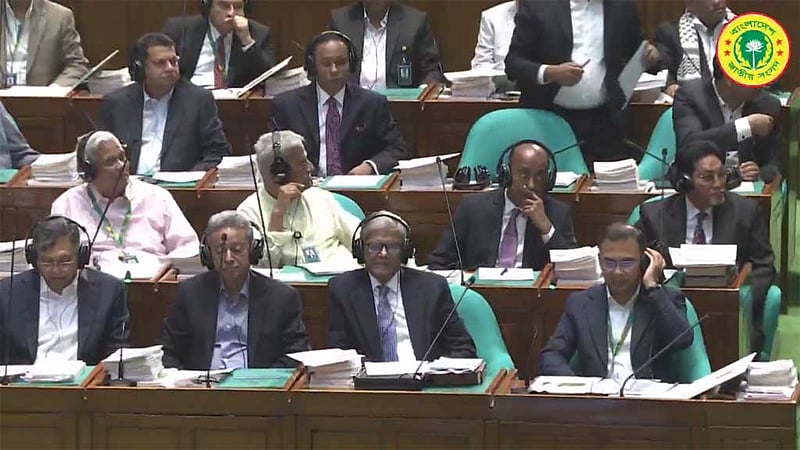 সংসদে সরকারি দলের কে কোথায় বসলেন