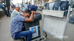 যুদ্ধ ছড়িয়েছে মধ্যপ্রাচ্যে—ঝুঁকিতে বাংলাদেশের শ্রমবাজার ও জ্বালানি নিরাপত্তা