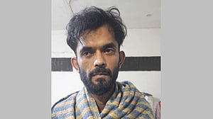 নারায়ণগঞ্জে পুলিশের অস্ত্র ছিনতাই, সন্দেহভাজন যুবক গ্রেপ্তার