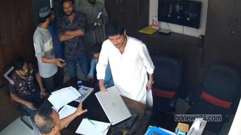 রংপুরে ডিশ ব্যবসায়ীকে ‘হত্যার হুমকি’, যুবদলের ২ নেতা বহিষ্কার