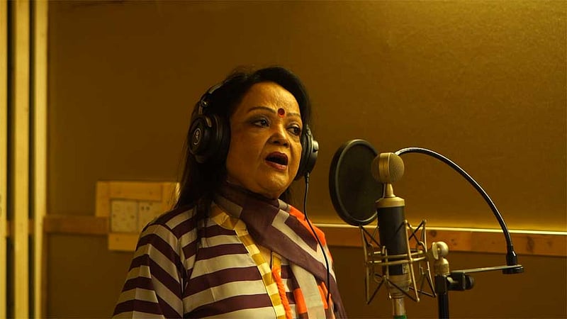 ‘দম’ সিনেমায় গান গাইলেন সাবিনা ইয়াসমিন
