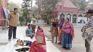 সাতক্ষীরায় মন্দিরের তালা কেটে স্বর্ণালংকার ও দানবাক্সের টাকা চুরি
