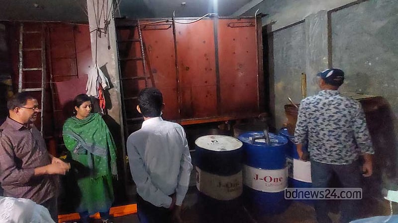শেরপুরে আবাসিক ভবনে ১৮ হাজার লিটার ডিজেল মজুদ, ব্যবসায়ীকে জরিমানা