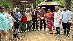 মধুপুরের ভুক্তভোগী গারো পরিবারের পাশে সিটিজেনস ফর হিউম্যান রাইটস