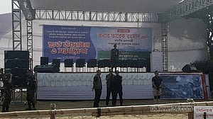 প্রধানমন্ত্রীর অপেক্ষায় কাহারোলবাসী