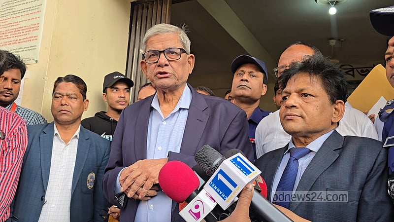 স্বাস্থ্যসেবা নিশ্চিতে সীমিত সম্পদও কাজে লাগাতে হবে: মন্ত্রী ফখরুল