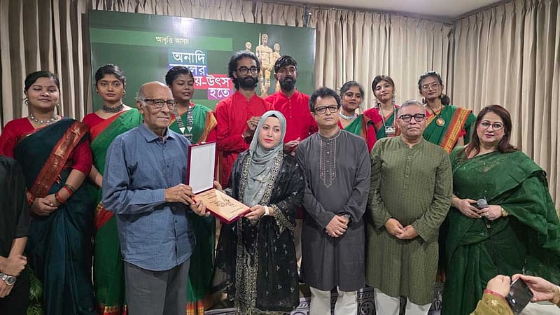 ‘আসাদের শার্ট, ফিরে আসে বারবার’