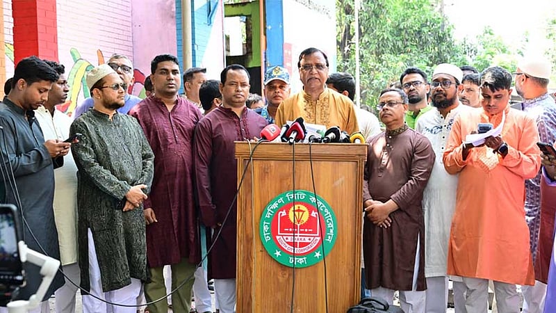 রাত ৯টার মধ্যেই ঢাকা দক্ষিণ সিটি বর্জ্যমুক্ত করা সম্ভব: প্রশাসক