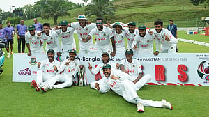 অনন্য সময়ের সুবাতাসেও ভবিষ্যতের গান