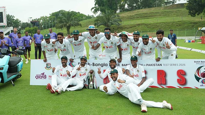 পাকিস্তানকে হোয়াইটওয়াশ করার 'বোনাস' সুইমিং পুল ও জিম