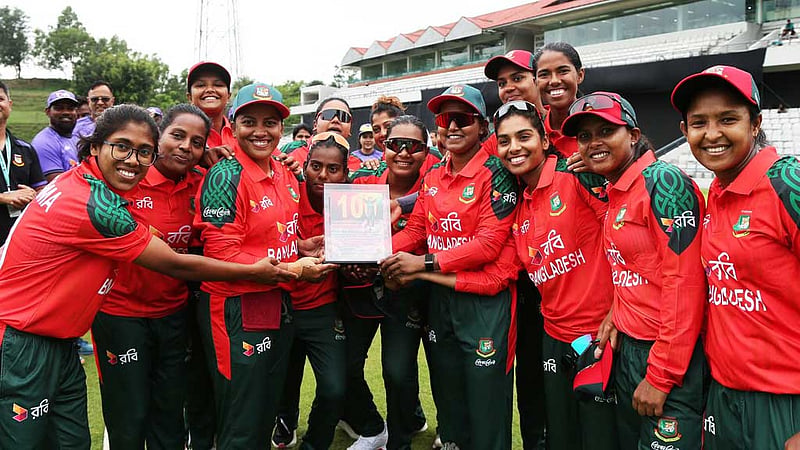 শারমিন-দিলারা-স্বর্ণার উন্নতি, ৪৮ ধাপ এগোলেন সুলতানা