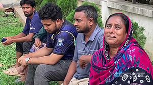 বগুড়ায় ঘরে আগুন লেগে মা ও মেয়ের মৃত্যু