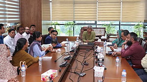 বুলেট বৈরাগী ও জুনায়েদের পরিবারকে সহযোগিতার আশ্বাস এনবিআরের