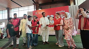 পথশিশু আর বস্তিবাসীদের নিয়ে চসিক ও বিদ্যানন্দের ঈদ আয়োজন