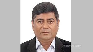 কুমিল্লা বিশ্ববিদ্যালয়ের নতুন উপাচার্য অধ্যাপক শরীফুল করীম